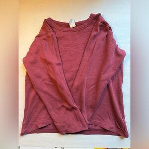 Kate Quinn long sleeved shirts